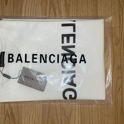 Balenciaga Men’s Shirt Size Medium 