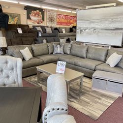 🇺🇸HUGE Blowout Furniture Sale!🇺🇸 Brand New Oversized Gray Sectional W/ Accent Pillows Included! $50 Down Takes It Home Today! 