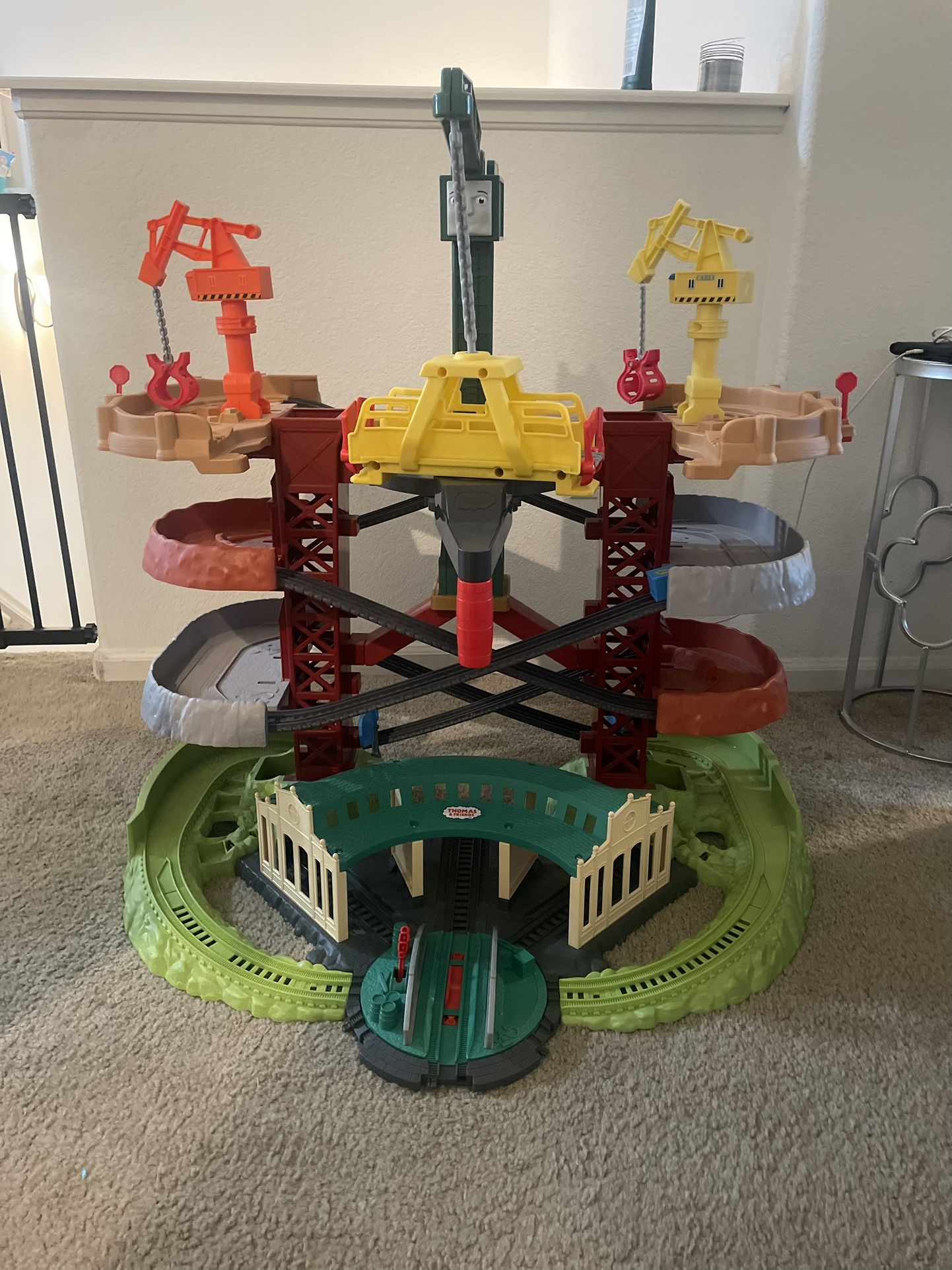 Thomas & Friends Multi-Level Toy Track Set, Trains & Cranes Super Tower 2.5 Ft 