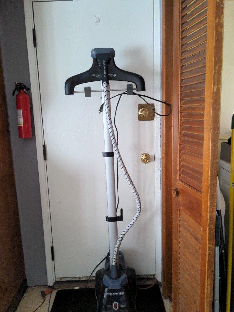 Rowenta ( Professional Steamer) 