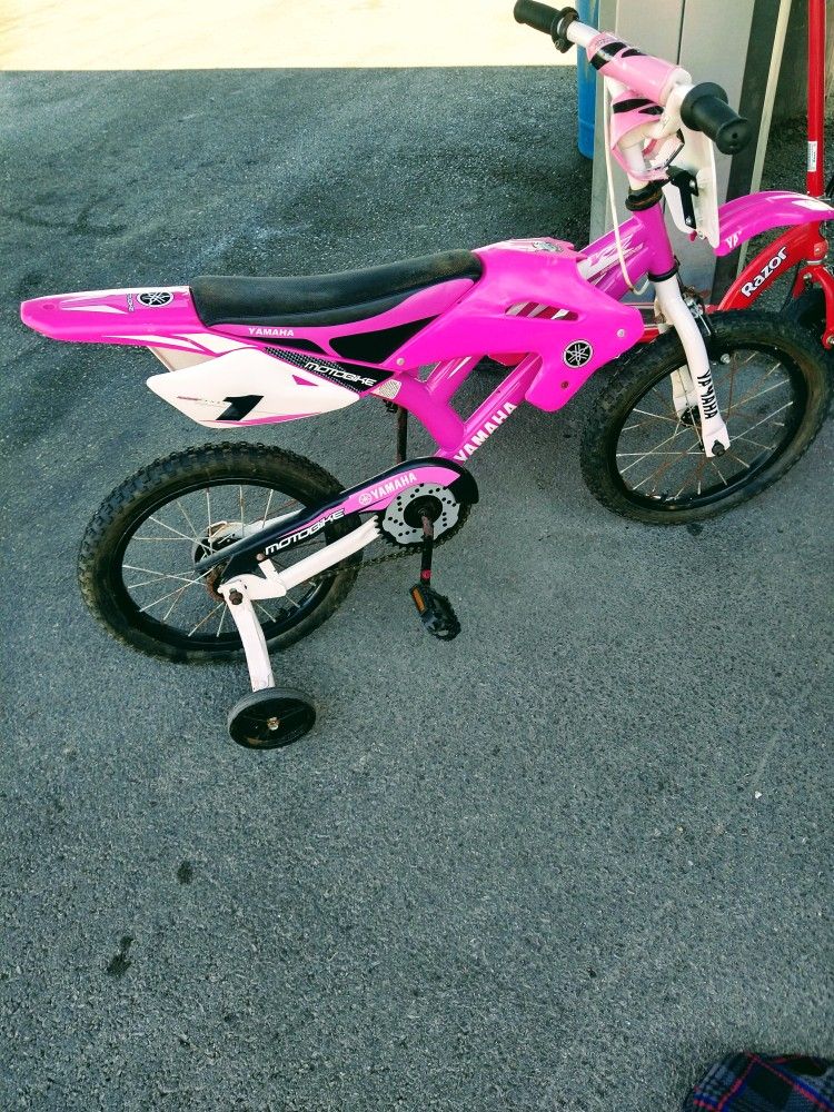 Yamaha MotoBike Childs BMX Girls "16"