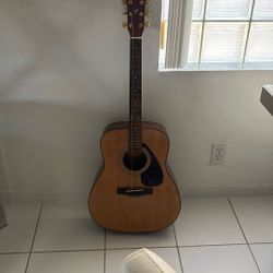 yamaha f335 guitar