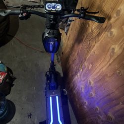 Ausom L2 Max Dual Motor E-scooter