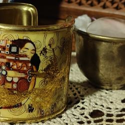 Fine Art Bracelet - The Kiss - Metal with Gold Shavings