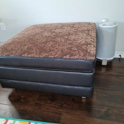 Ottoman With Storage