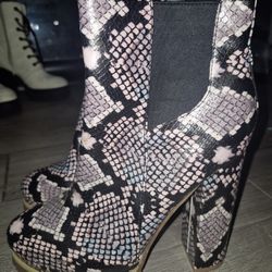  Boots Snakeskin Print High Heel