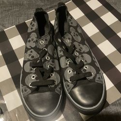 Hot Topic Converse Like Shoes 8/10