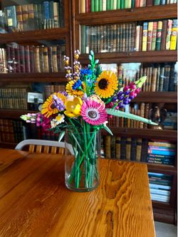 2 Sets LEGO Icons Wildflower Bouquet 10313 and Flower Bouquet 10280 Complete with Instructions Box
