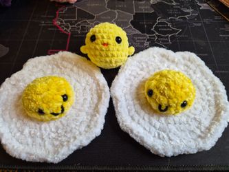 Crochet Items/Collectibles