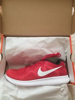 Nike free runs size 11.5 2017