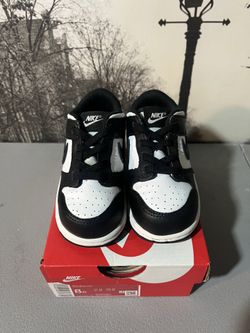 Nike Dunk Low Panda Black & White Size 8c