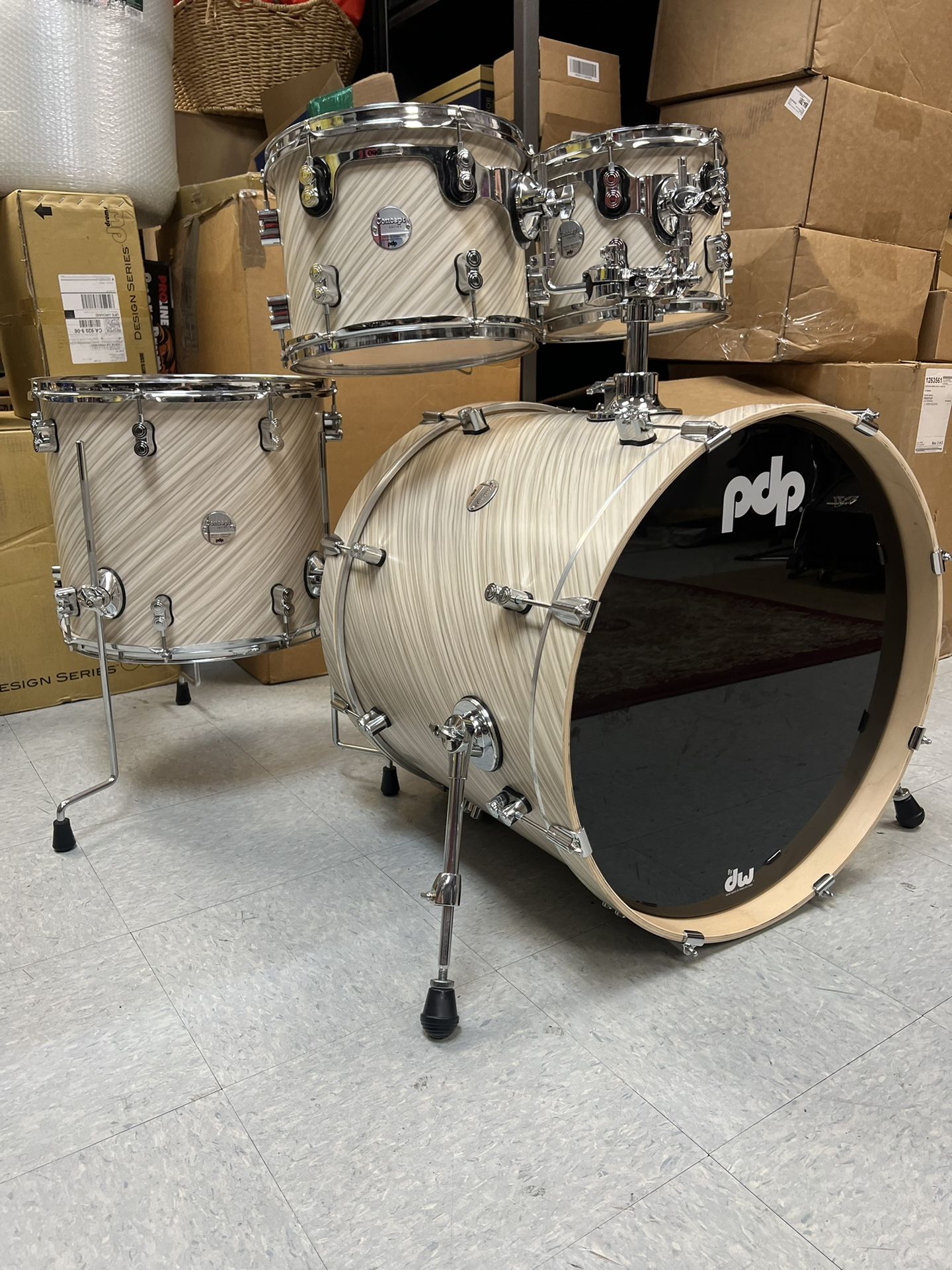 PDP Concept Twisted ivory 4pc Drum Set