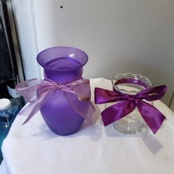 2 Vases 