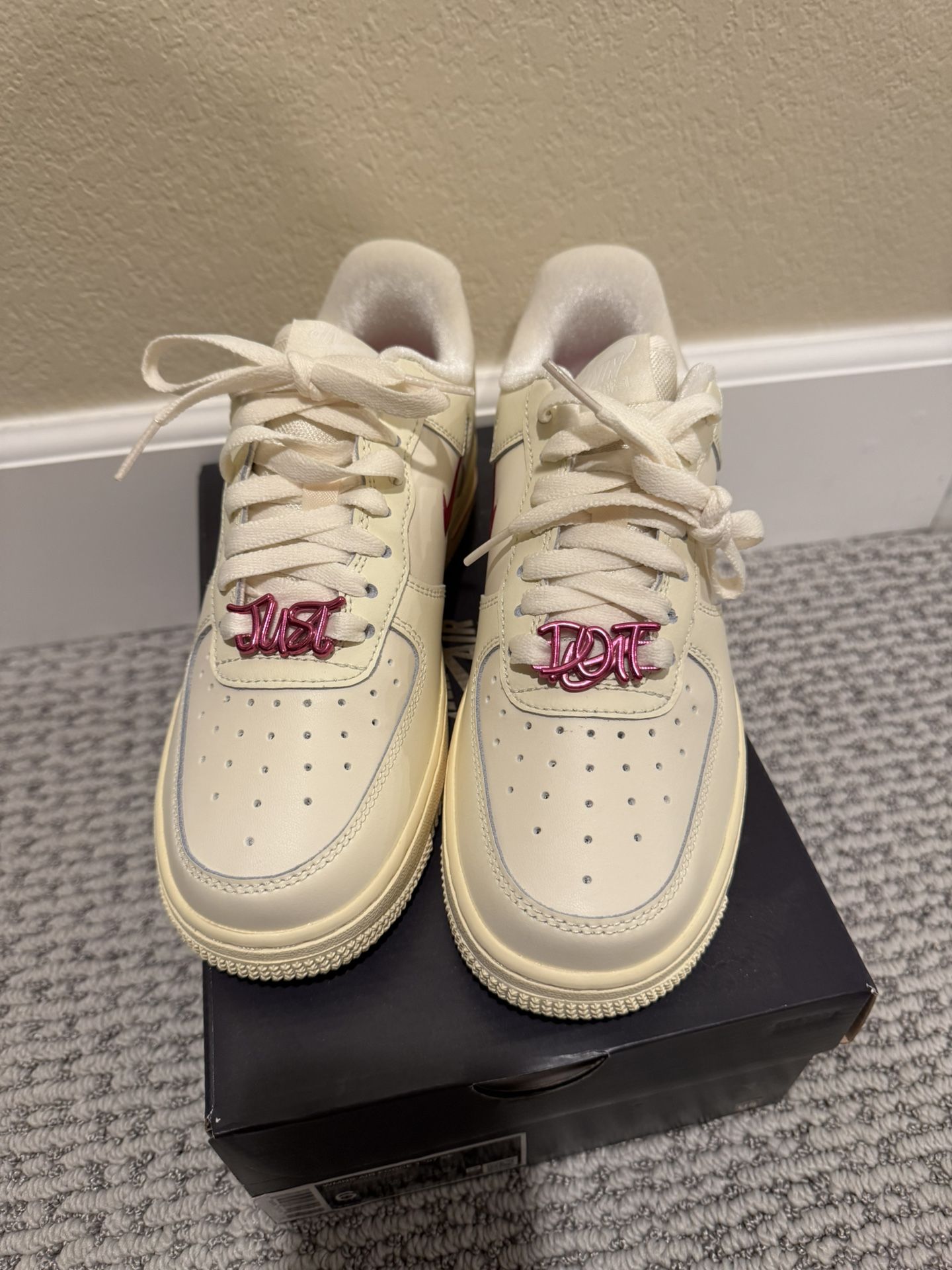 Brand New Nike Air Force 1 ‘07 SE