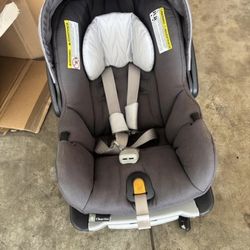 Chicco Infant Carseat