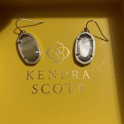 Kendra Scott Earrings 