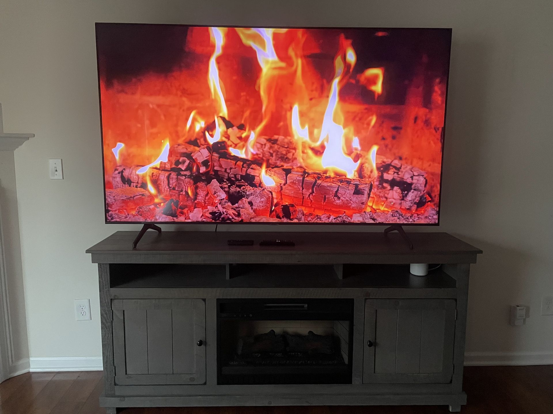 Tv And Tv Stand