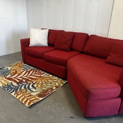RED SECTIONAL COUCH W/ FREE DELIVERY 