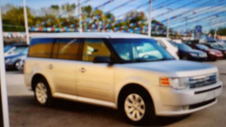 2010 Ford Flex SE 4dr Crossover