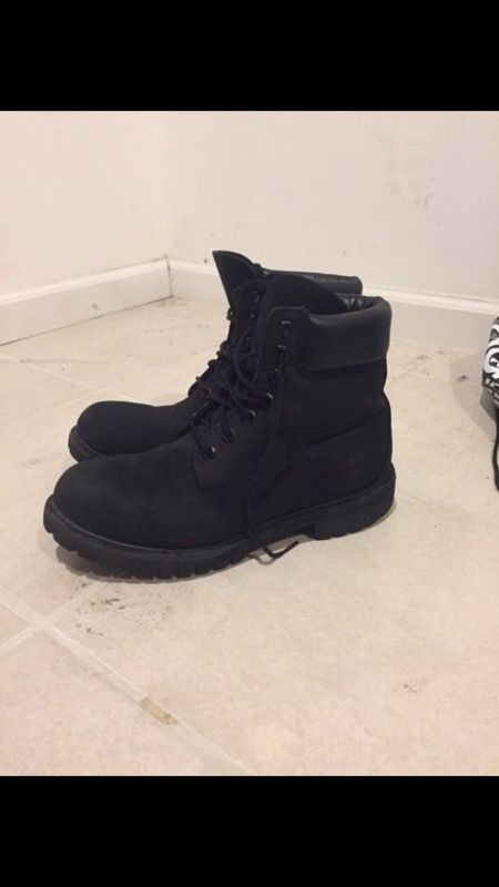 Timberland size 8.5 Black Waterproof Boots