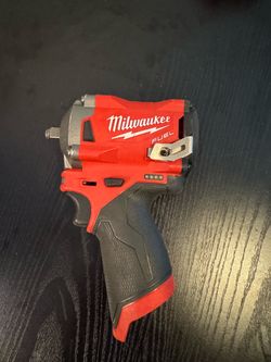 Milwaukee 3/8 stubby impact 3/8 drive