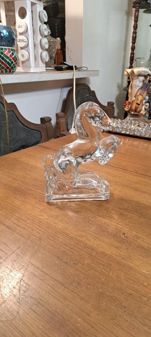 3 LB Art Glass Statue Of A Horse Rearing Up, SEE DESC