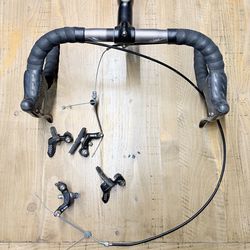 Bianchi San Jose bike handlebars with brakes (has all the screws)