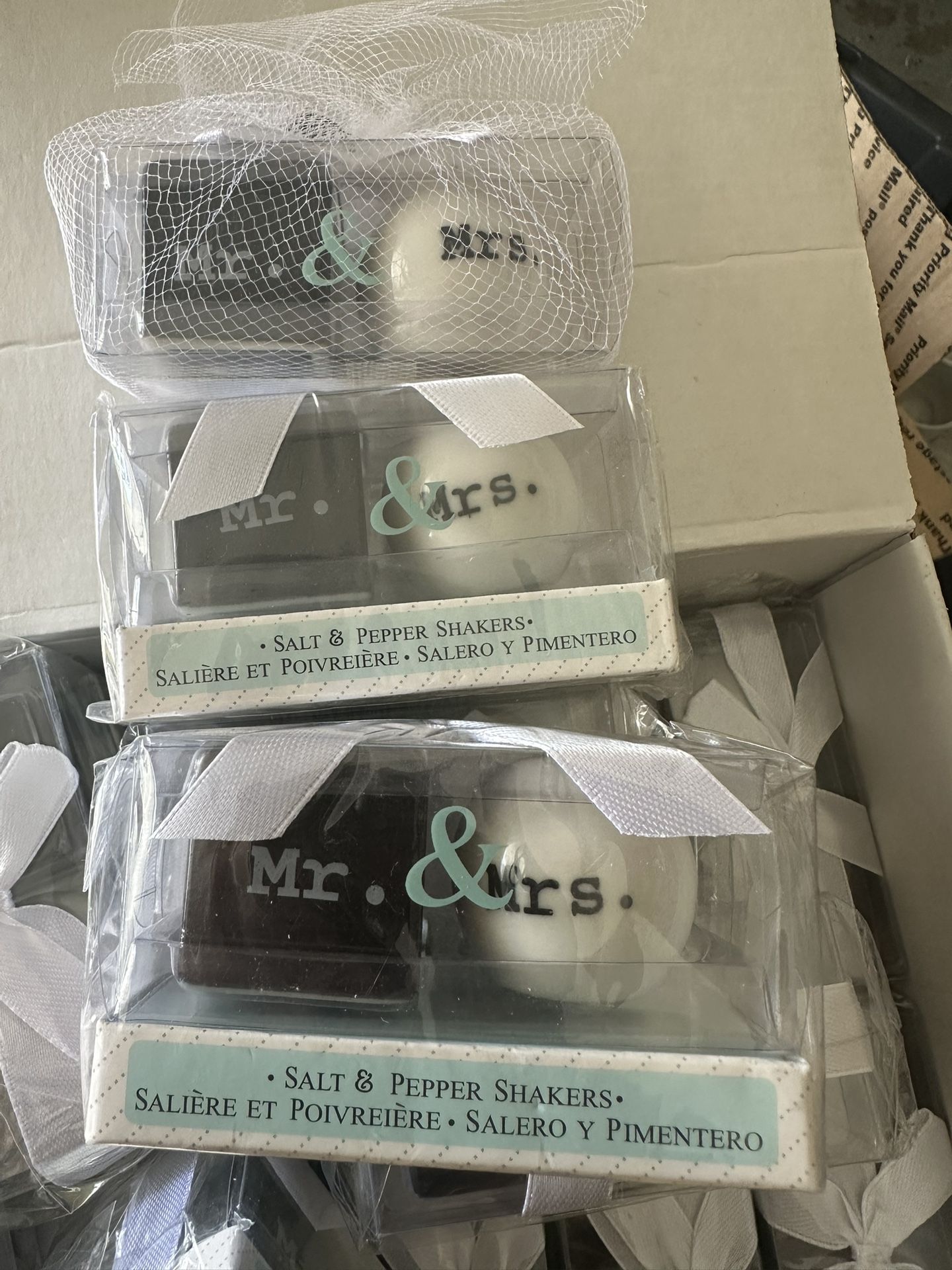 Mr. And Mrs Salt And Pepper Shaker Wedding Favors 