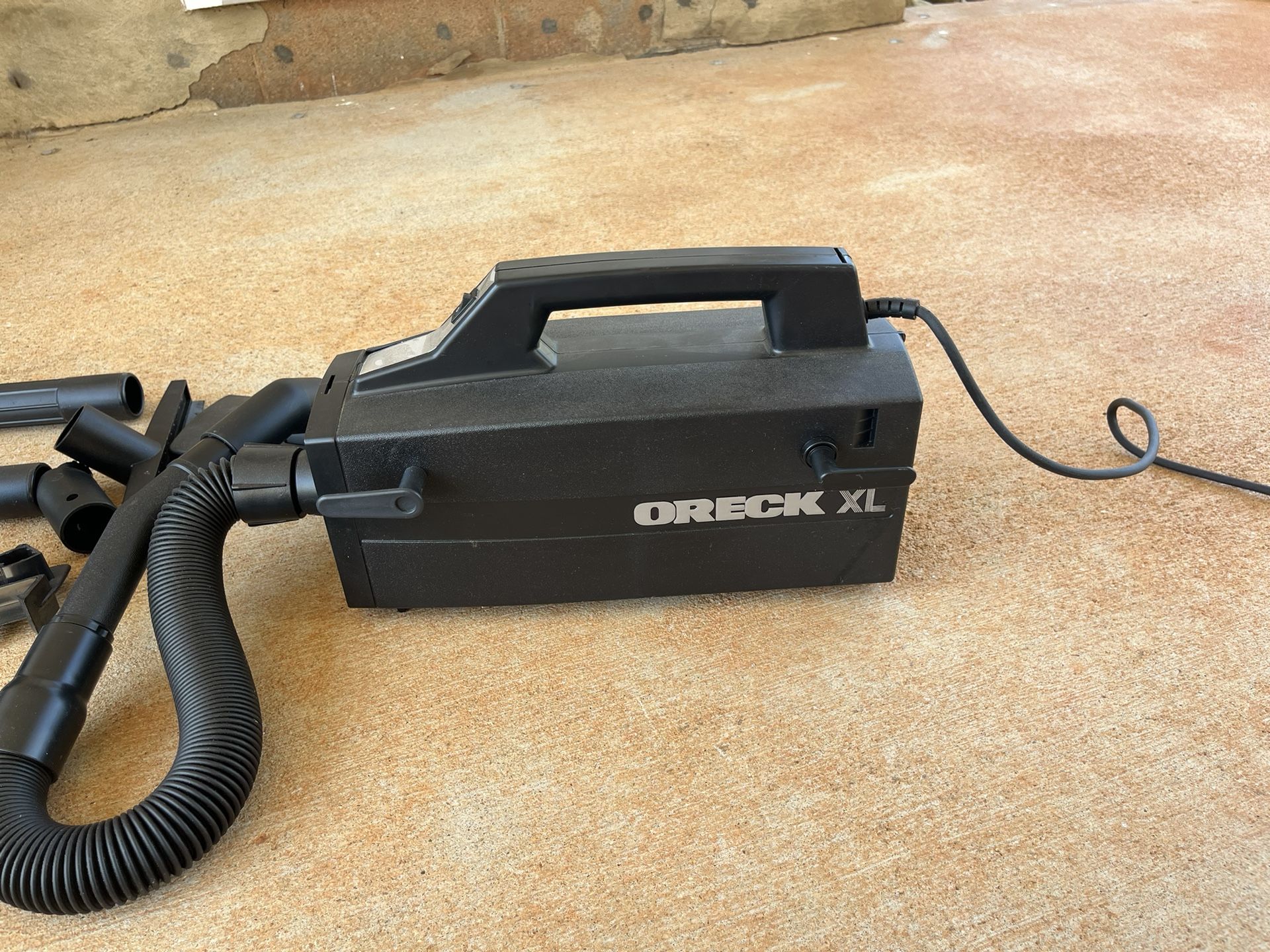 Oreck Housekeeper Compact Canister