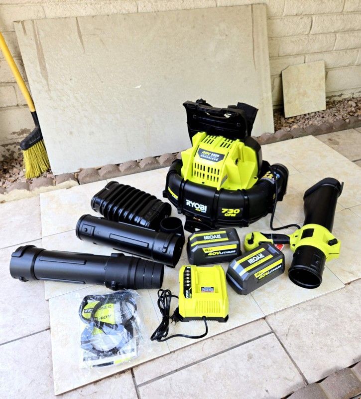 RYOBI 40V Brushless Whisper Series Backpack Leaf Blower Kit 730CFM