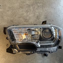 3rd Gen Tacoma Head Lights