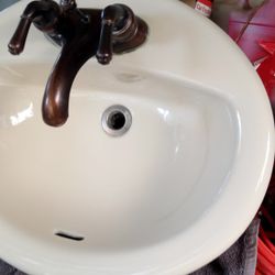 Bathroom Sink With Faucet