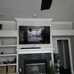 LG TV 65in