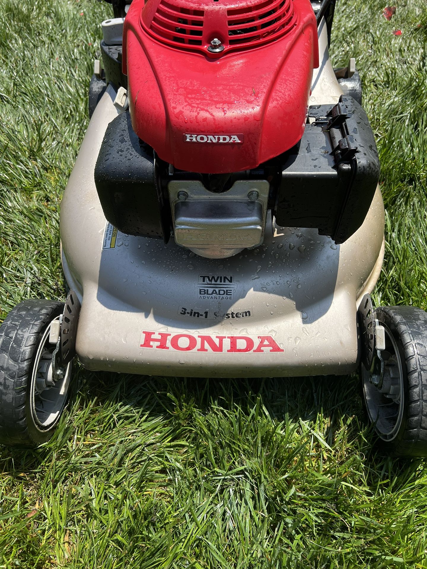 Honda Self-Propelled Lawnmower