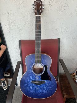 GS mini guitar blue paisley