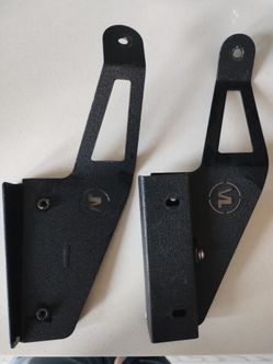 Black Metal Light Bar Mounting Brackets Pair