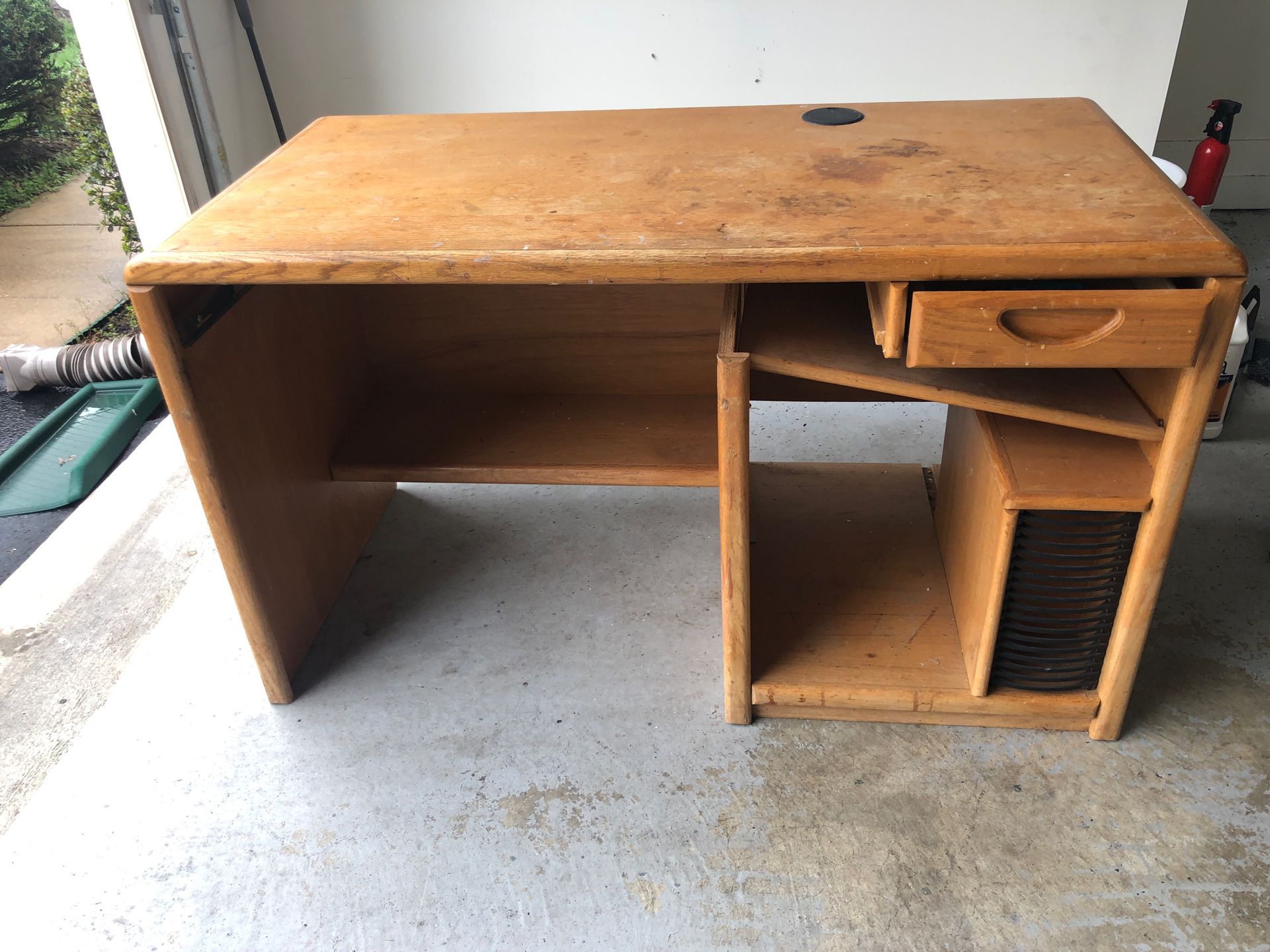 Free office desk