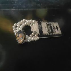 disney cruella devile pearl bracelet 