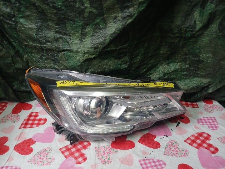 2018-19 Subaru Legacy Outback Right Headlight