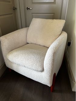 White Sherpa chair