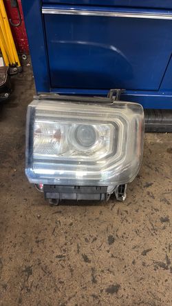 Headlight (driver side )