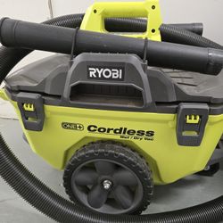 Ryobi 18V ONE+ 6 Gallon Cordless Wet/Dry Vacuum (Model P770)