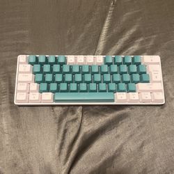 Blue switch,65% Keyboard,RGB Included 