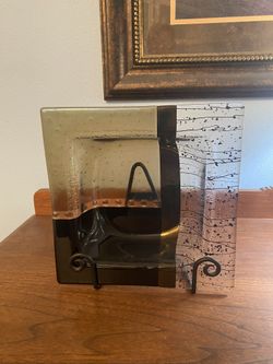 Nice Elegant Glass Bowl With Stand