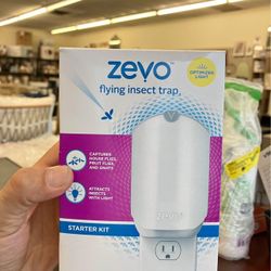 Flying Insect Indoor Fly Trap (1 Device + 1 Refill), New in Box