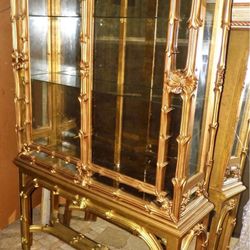 Beautiful Ornate China Cabinet Display Cabinet 
