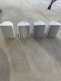 Bocinas de Audio Exterior