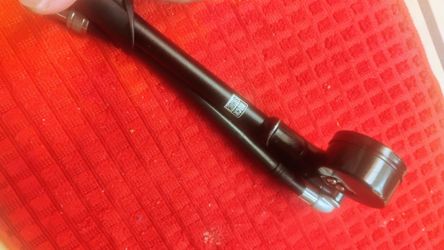 RockShox pump