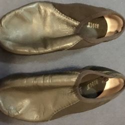 Girl’s Bloch Jazz Shoes - Size 10 1/2