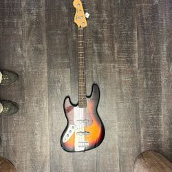 Fender Jazz, Bass Left-Handed